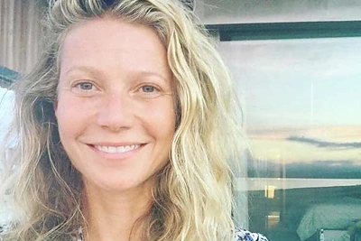 44-ąjį gimtadienį Gwyneth Paltrow pasitiko su asmenuke, kurioje ji – be lašo makiažo