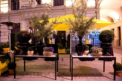 „Glory Bar by Stikliai“ gimtadienio akimirka