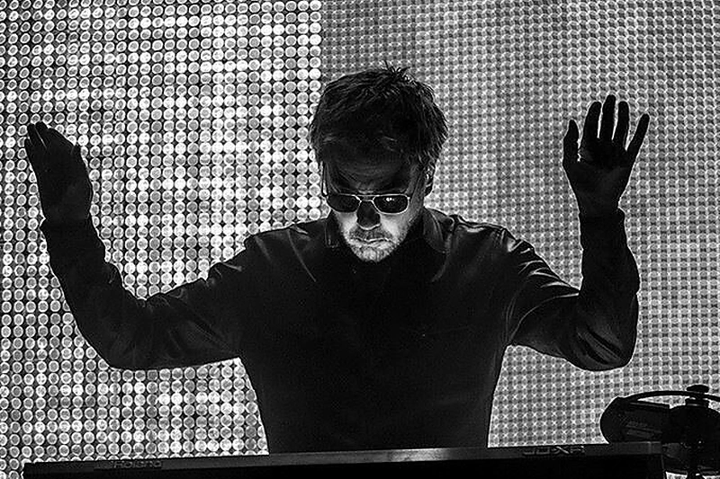 Jeanas-Michelis Jarre'as