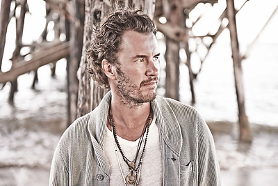 Verslininkas Blake'as Mycoskie: žmogus, nuo kurio pakerta kojas