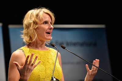 Knygos „Valgyk, melskis, mylėk“ autorė Elizabeth Gilbert – apie pomėgius, nesėkmes ir pašaukimą