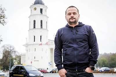 Nuo narkomano iki ligonių gelbėtojo: ukrainietis D.Šerembėjus – apie iškovotus milijonus gydymui ir rusų mąstymą