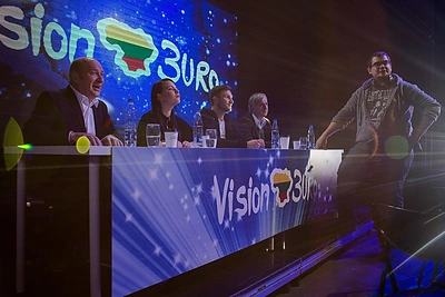 Emilis Vėlyvis pranešė, kad Lietuva jau turi „Eurovizijos“ dainą