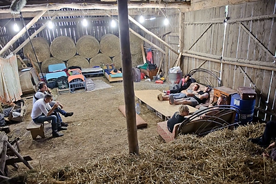 „IššŪKIS kaime“ filmavimo akimirka