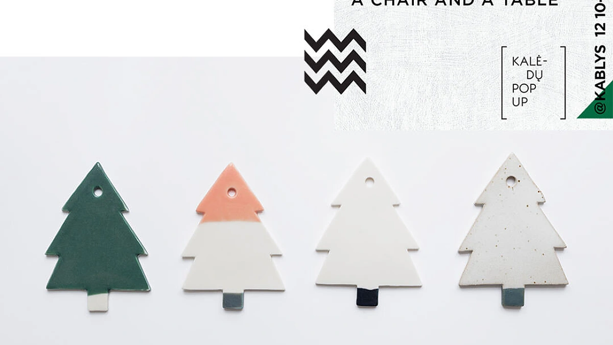 Kalėdų Pop Up dalyvis: A CHAIR AND A TABLE