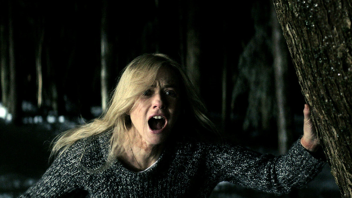 Naomi Watts siaubo trileryje „Įkalinta“