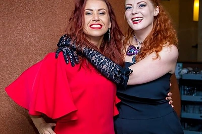 Indrė Launikonytė ir Rasa Kaušiūtė