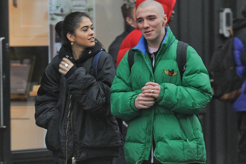 Rocco Ritchie su drauge Kim Turnbull