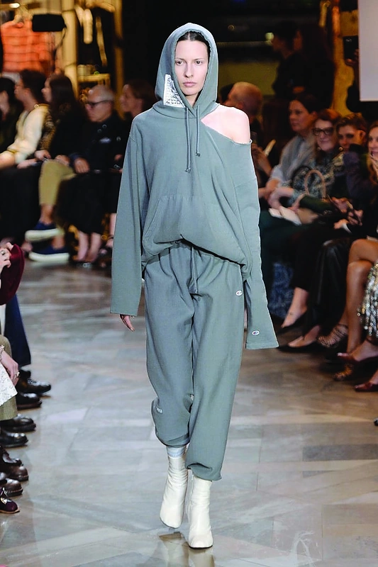 VETEMENTS, 2016–2017 m. ruduo-žiema