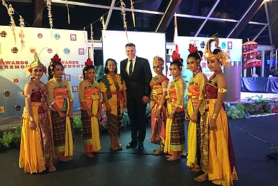 Aleksandras Brokas Indonezijoje