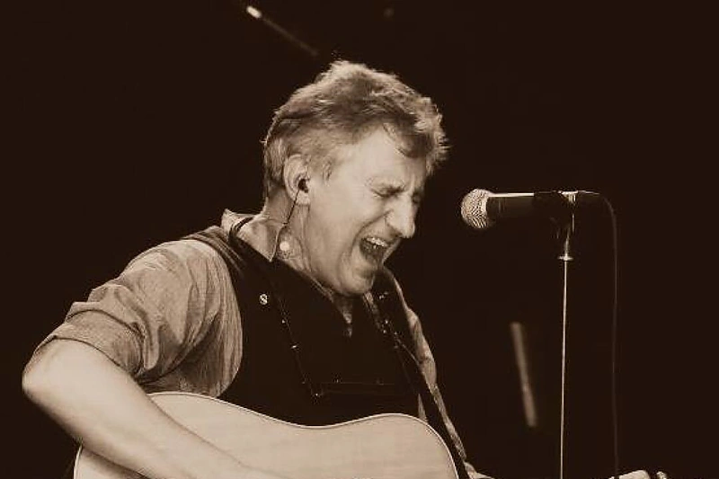 Verslą į bardo karjerą iškeitęs Kazimieras Jakutis: „Reikia sekti paskui svajones“