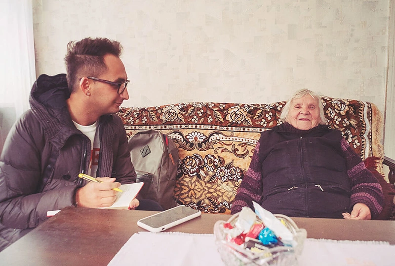 Orijus Gasanovas ir močiutė Bronė