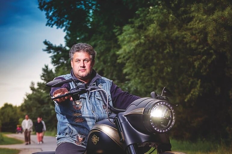 Buvęs politikas ir milijonierius V.Šimaitis – apie ambicijas, duobę po bankroto ir aistrą motociklams