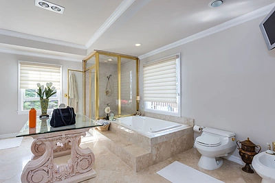 Tori Spelling ir Deano McDermotto namai