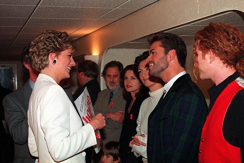 Princesė Diana ir George'as Michaelas