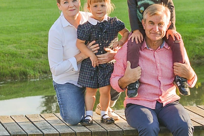 Irena ir Viktoras Pranckiečiai su anūkais