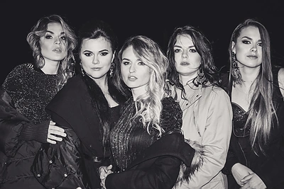 Įvertinkite: „Eurovizijos“ atrankoje debiutuosiančios merginos „Varieté“ pristato dainą „My story“