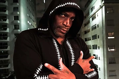 „Sepultura“ vokalistas po koncerto Vilniuje tikisi vakarėlio su Justinu Jankevičiumi