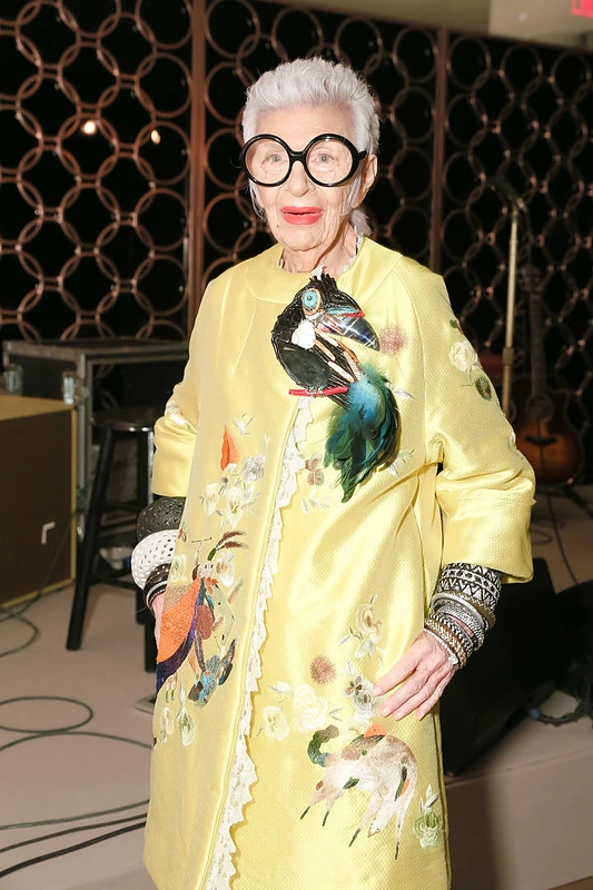 Iris Apfel / Vida Press nuotr.