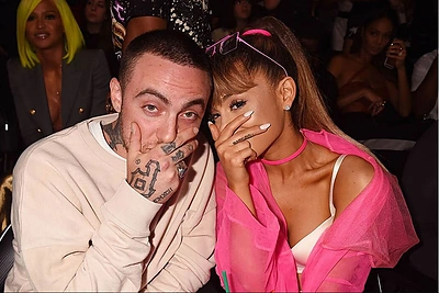 Ariana Grande gerbėjai ūžia – dainininkė laukiasi pirmagimio