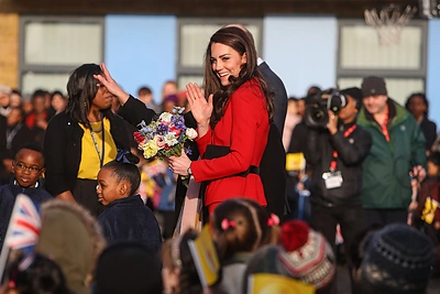 Dėl išlaidavimo kritikuota Kembridžo kunigaikštienė pasipuošė šešerių metų senumo kostiumėliu