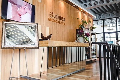 Prieš vestuves Eglė Straleckaitė mėgavosi grožio procedūromis