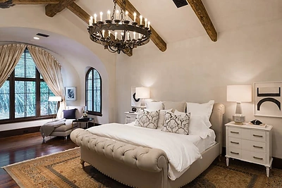 Lady Gaga mėgavosi prabangiais apartamentais