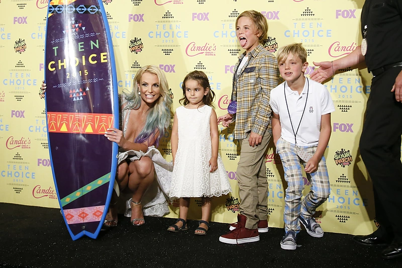 Britney Spears su dukterėčia Maddie ir savo vaikais Seanu Prestonu bei Jaydenu Jamesu