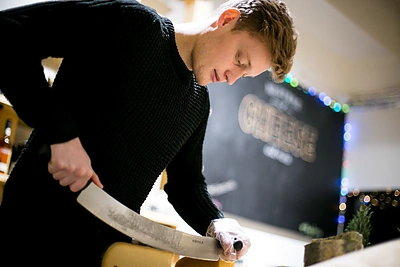 Garsenybės rinkosi degustuoti gurmaniškų sūrių