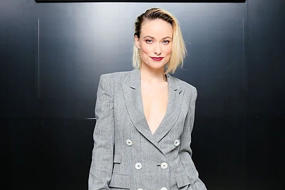 Olivia Wilde pademonstravo naują šukuoseną