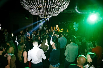 Legendiniai „Rondo“ surengė koncertą naktiniame klube