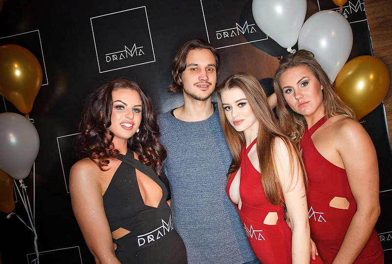 Legendiniai „Rondo“ surengė koncertą naktiniame klube