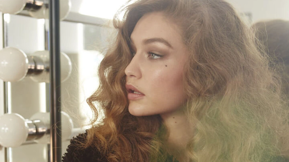 „Max Mara“ ir Gigi Hadid