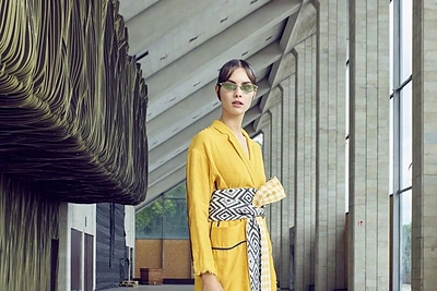 „D.Efect“ pavasaris: lietuviškos spalvos ir madinga logomanija