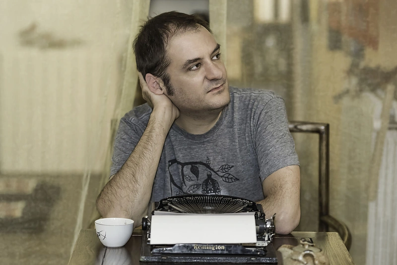 Vilniaus knygų mugės svečias Francesc Miralles: „Bandžiau išgyventi iš rašymo, atrodo, man pavyko“