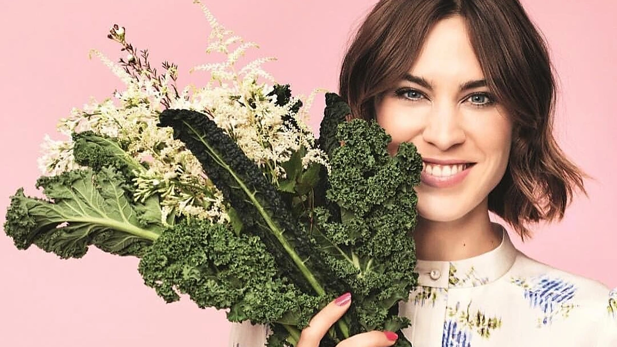 Alexa Chung ir „NailKale“