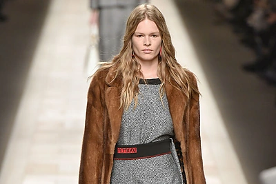 Mados namų „Fendi“ kolekcija 2017-ųjų šaltajam sezonui