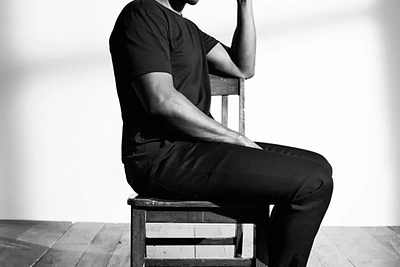 Mahershalas Ali nusifotografavo „Calvin Klein“ apatinių reklamai