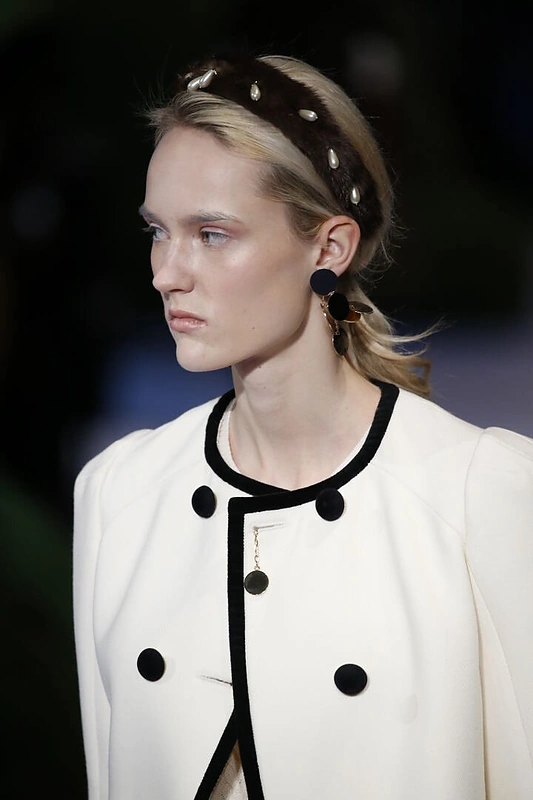 „Altuzarra“ ruduo/žiema'17