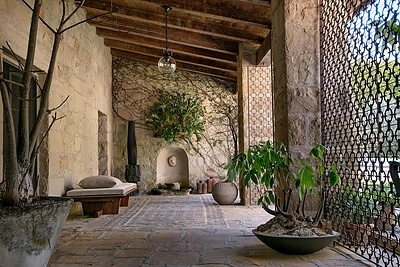 Ellen DeGeneres parduoda savo namus