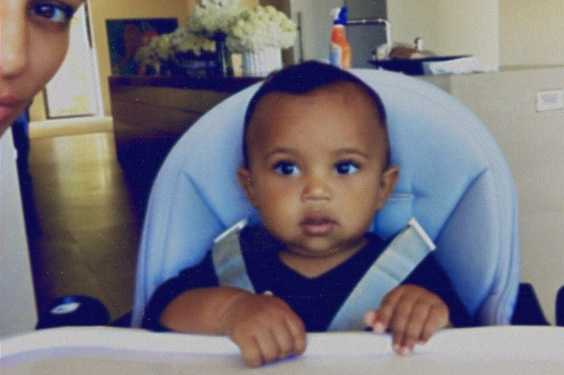 Kim Kardashian ir Kanye Westo sūnus Saint