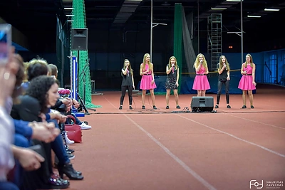 Odinių kuprinių kolekcijos „Sporto mandalos“ pristatymo akimirka