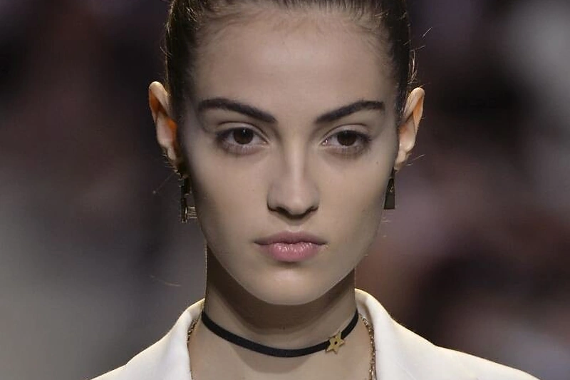 Antakių dažymo klaida, kurią daro beveik visos