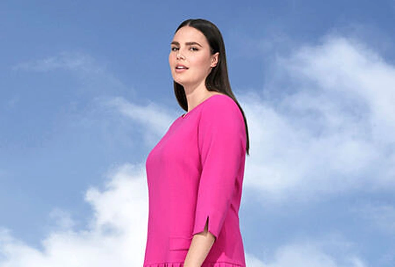 "Victoria Beckham For Target" drabužių kolekcija didesnių dydžių moterims