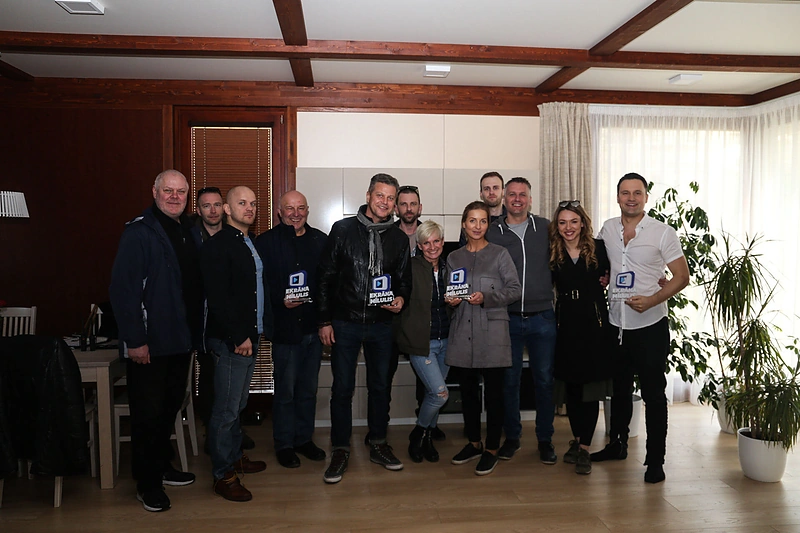 „Moterys meluoja geriau“ triumfavo Latvijos televizijos apdovanojimuose