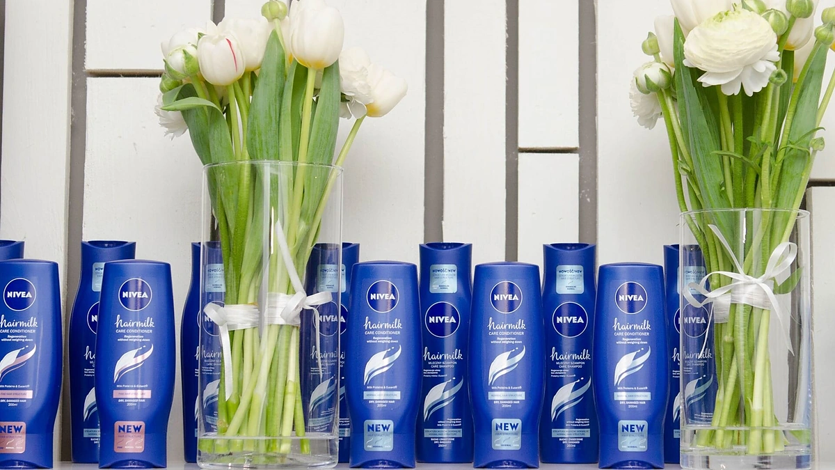 NIVEA HAIRMILK linija