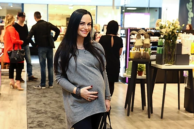 Besilaukianti tituluota šokėja Sandra Kniazevičiūtė jau renka kūdikiui vardą