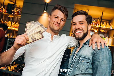 Algimantas Minalga-Soliaris gimtadienį atšventė naktiniame klube