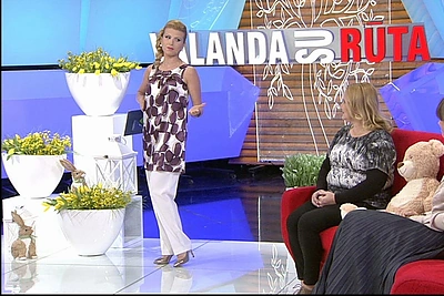 Rūta Mikelkevičiūtė pademonstravo taupumą – laidą vedė vilkėdama drabužius iš skuduryno
