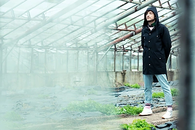Lietuvių kūrėjų „Ducktail Raincoats“ lietpalčiai